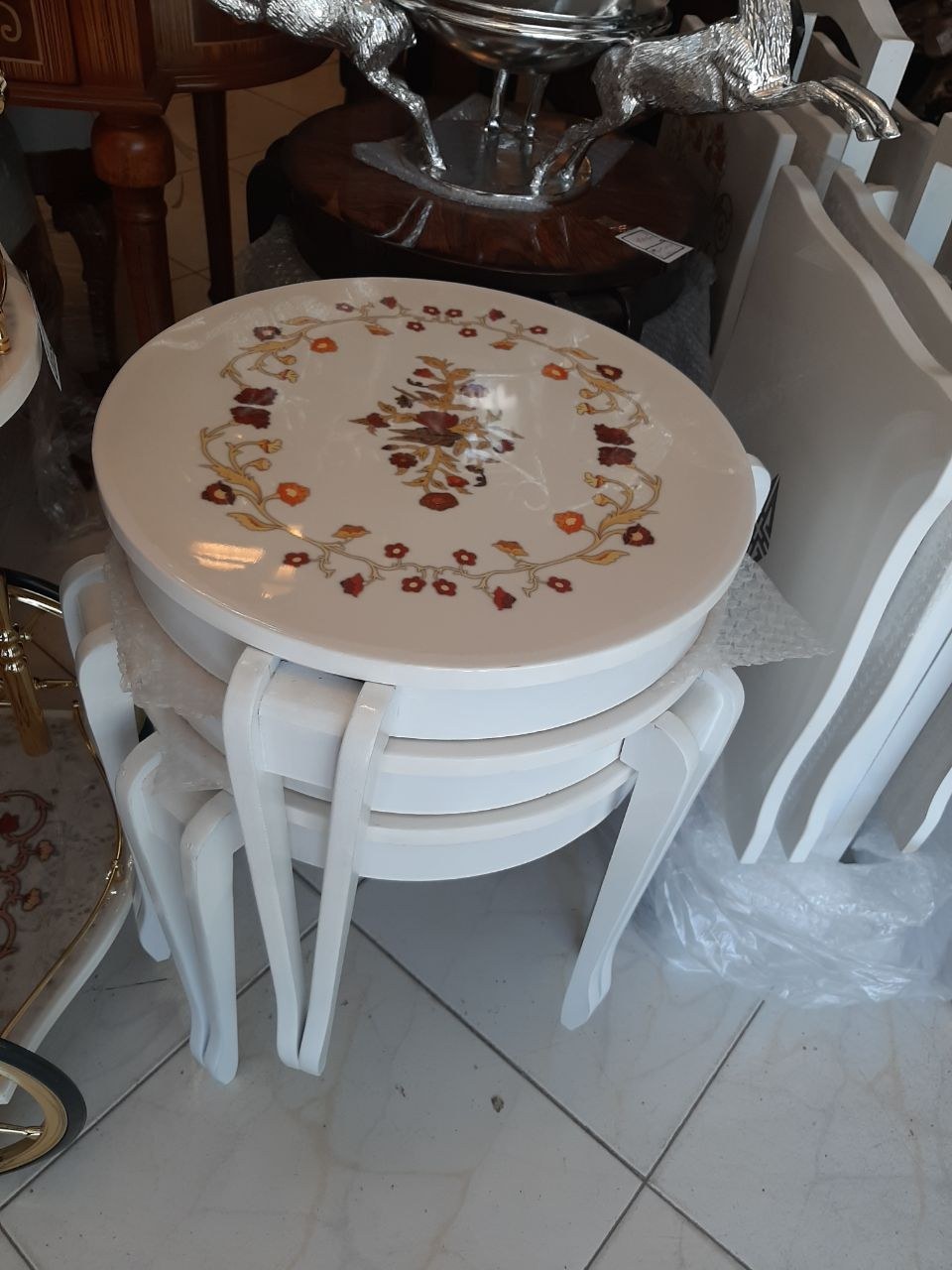 میز عسلی سه تکه چوبی پولیشی سفید