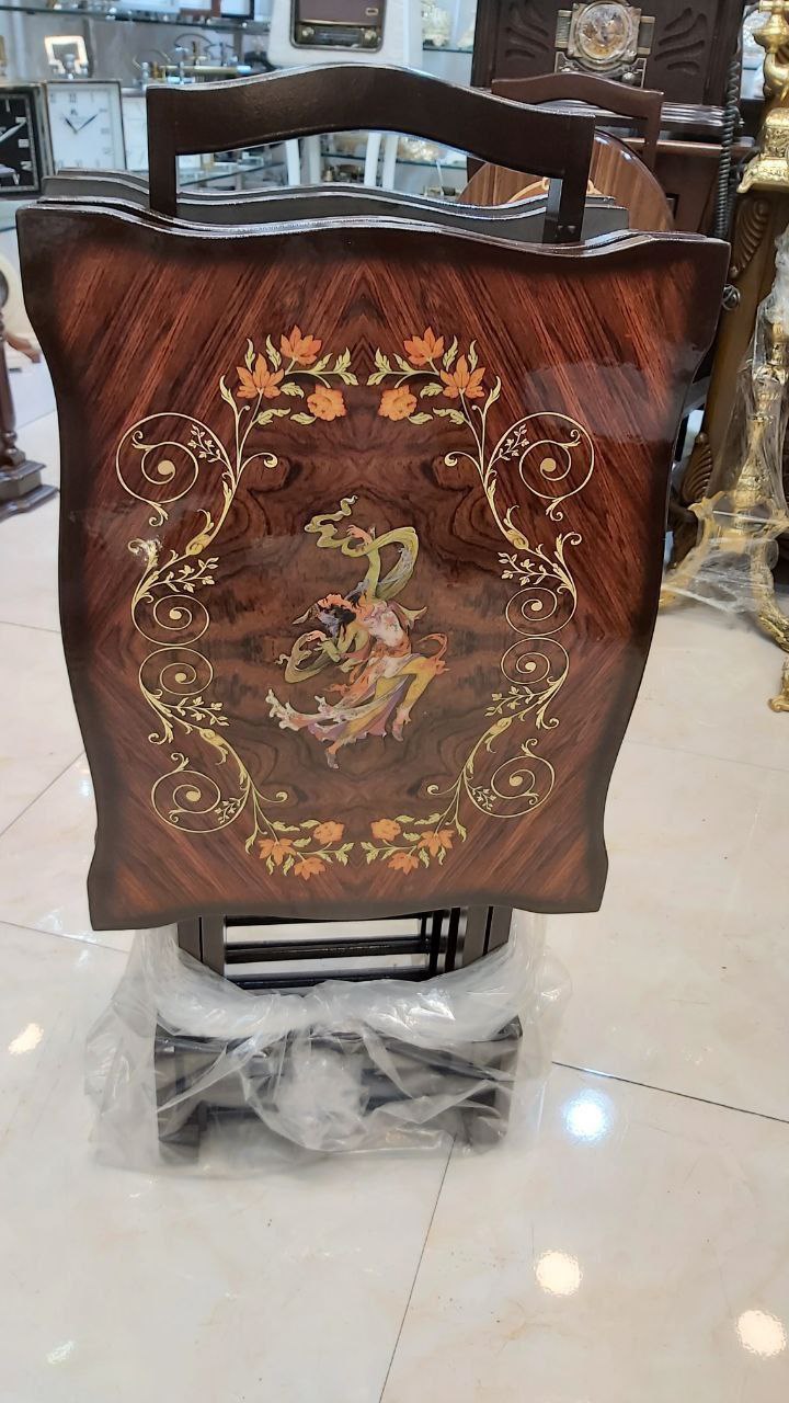 میز عسلی تاشو طرح مجنون _ میز عسلی جلو مبلی _ میز عسلی چهار تیکه پولیشی تاشو